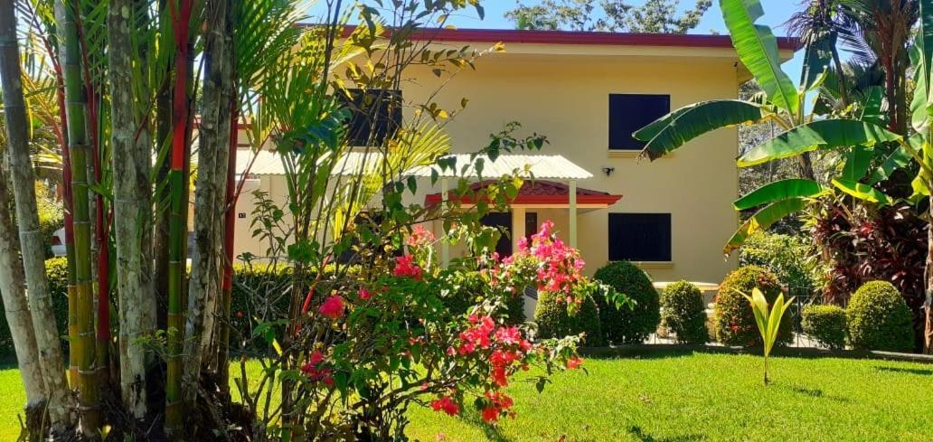 Suenos De Amor! Hermoso Y Acogedor Lugar Quepos Ngoại thất bức ảnh